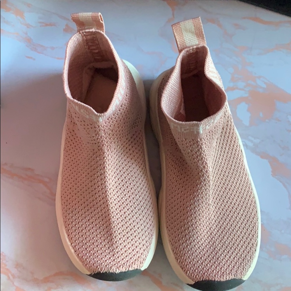 Barely worn Zara Sock shoes